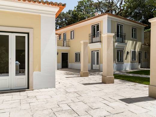 Home con 4 Dormitorios en Venta en Sintra - Portugal - 3