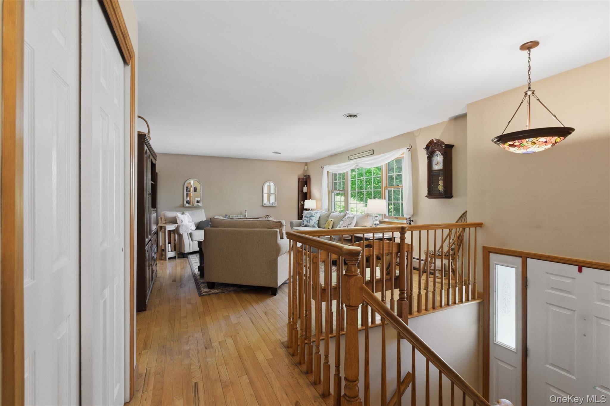 Casa de 4 Dormitorios en Venta en Airmont - Nueva York - EE. UU. - 5