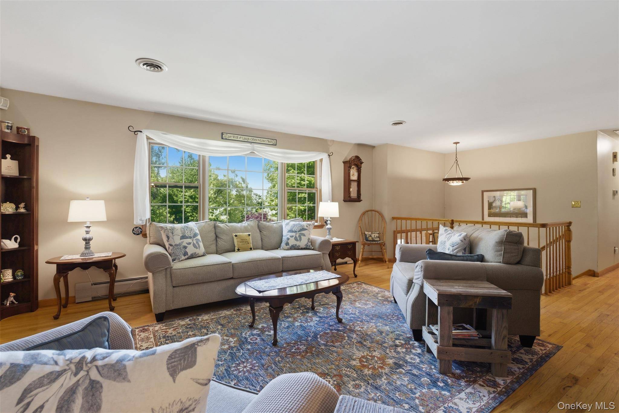 Casa de 4 Dormitorios en Venta en Airmont - Nueva York - EE. UU. - 8