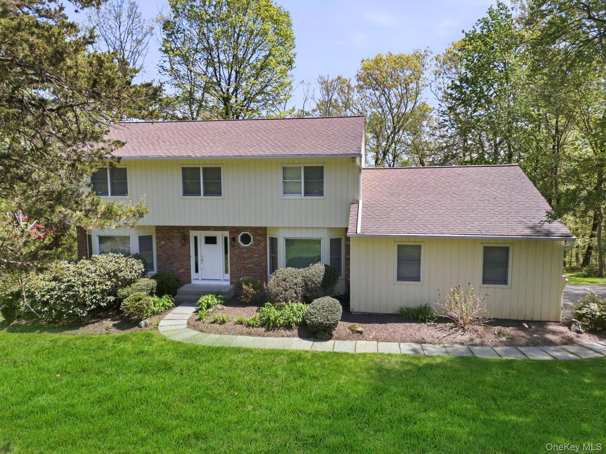 Casa com 4 Quartos à Venda em Armonk - Nova Iorque - EUA - 1