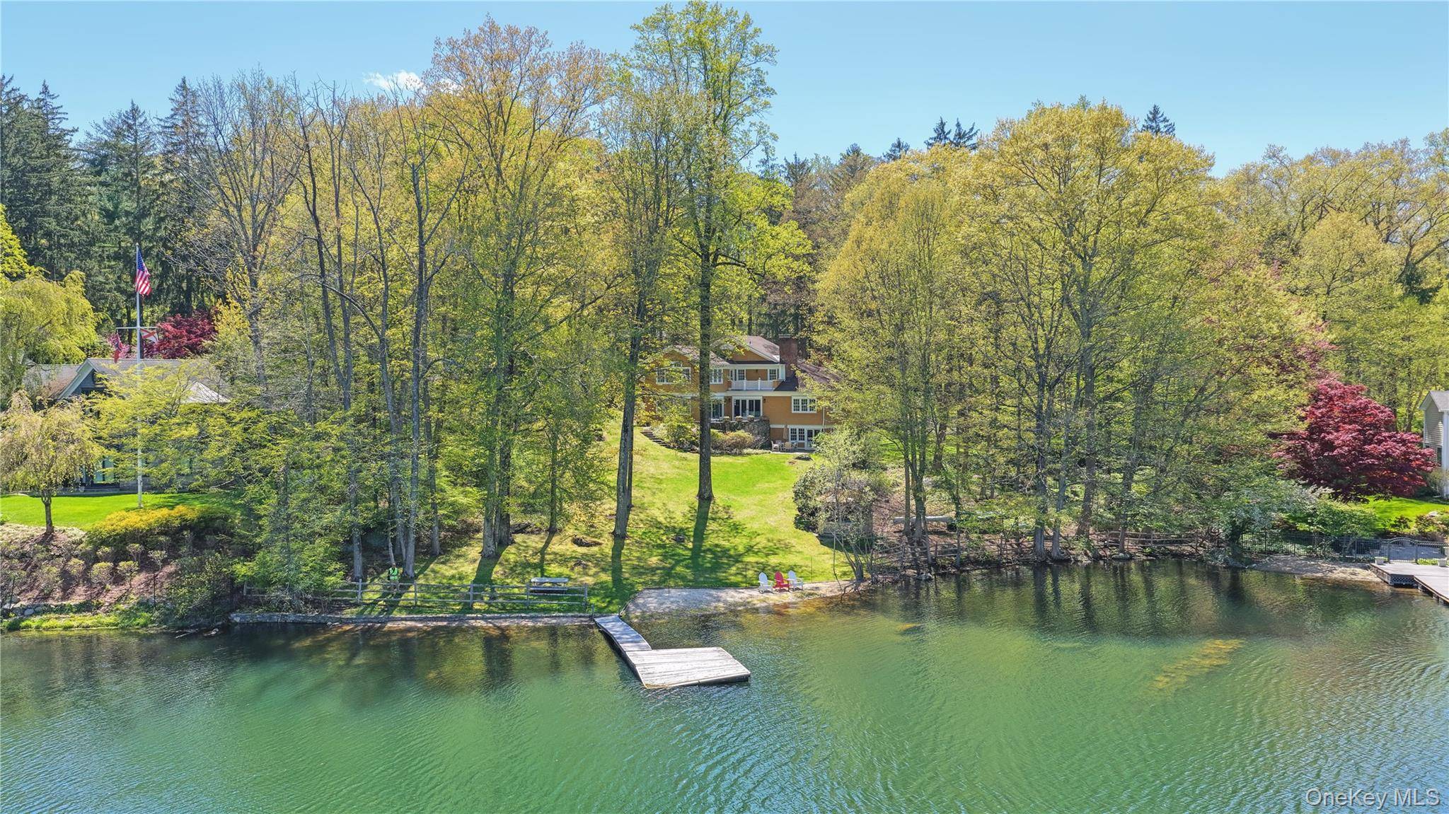 Casa com 4 Quartos à Venda em Armonk - Nova Iorque - EUA - 1