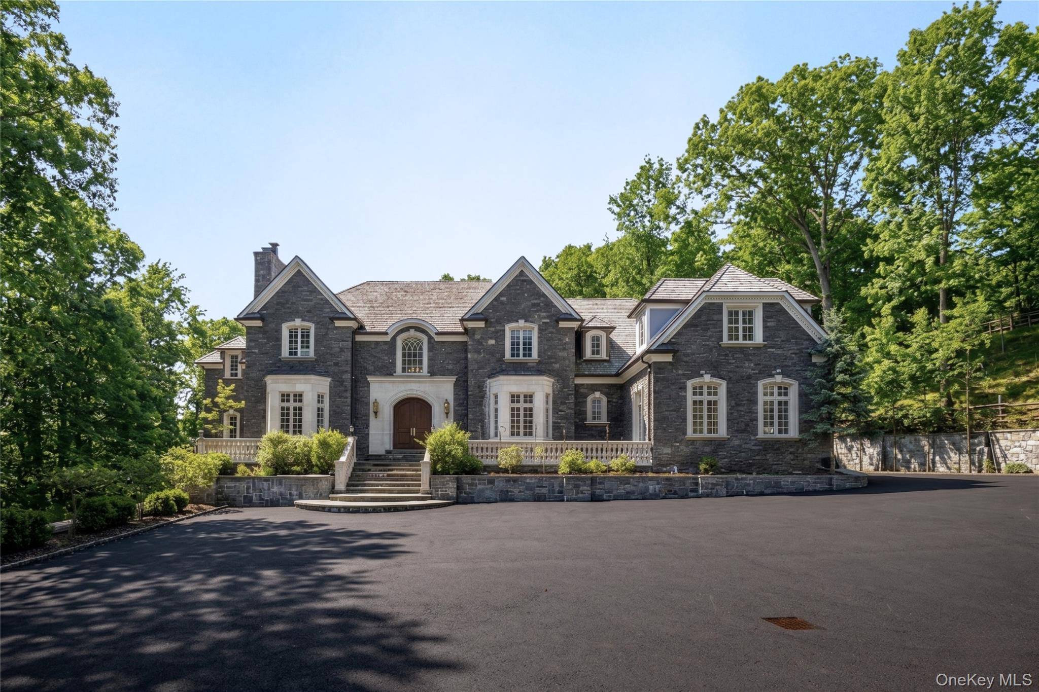 Casa com 4 Quartos à Venda em Armonk - Nova Iorque - EUA - 2