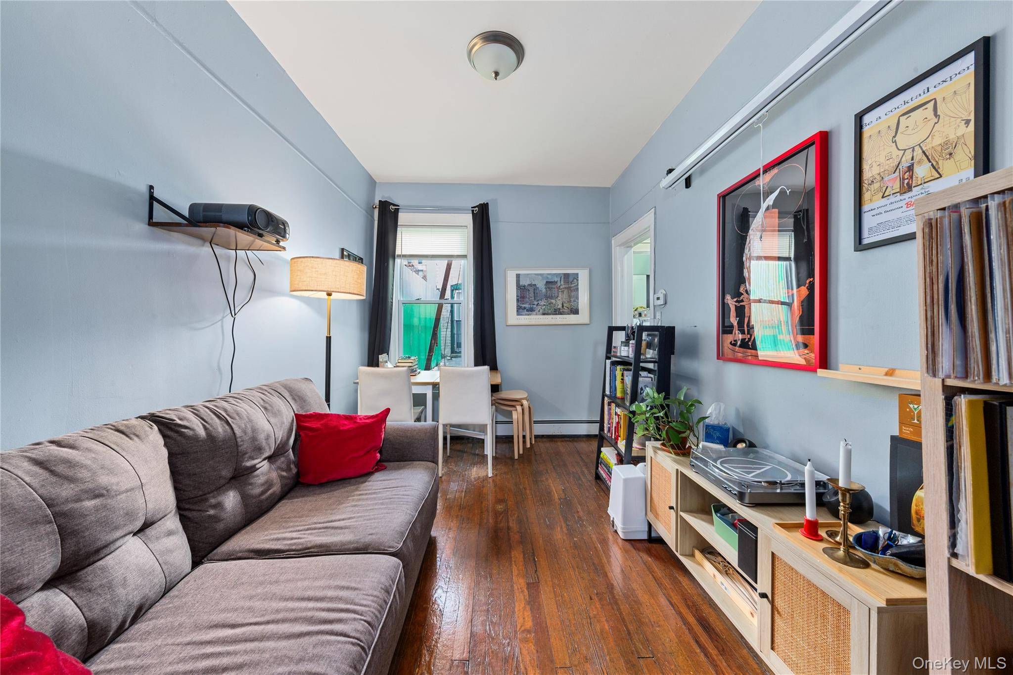 Casa de 4 Dormitorios en Venta en Astoria - Nueva York - EE. UU. - 6