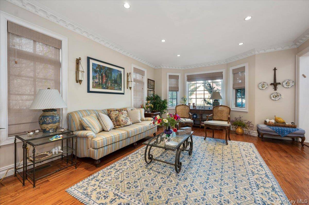 Casa de 4 Dormitorios en Venta en Atlantic Beach - Nueva York - EE. UU. - 5