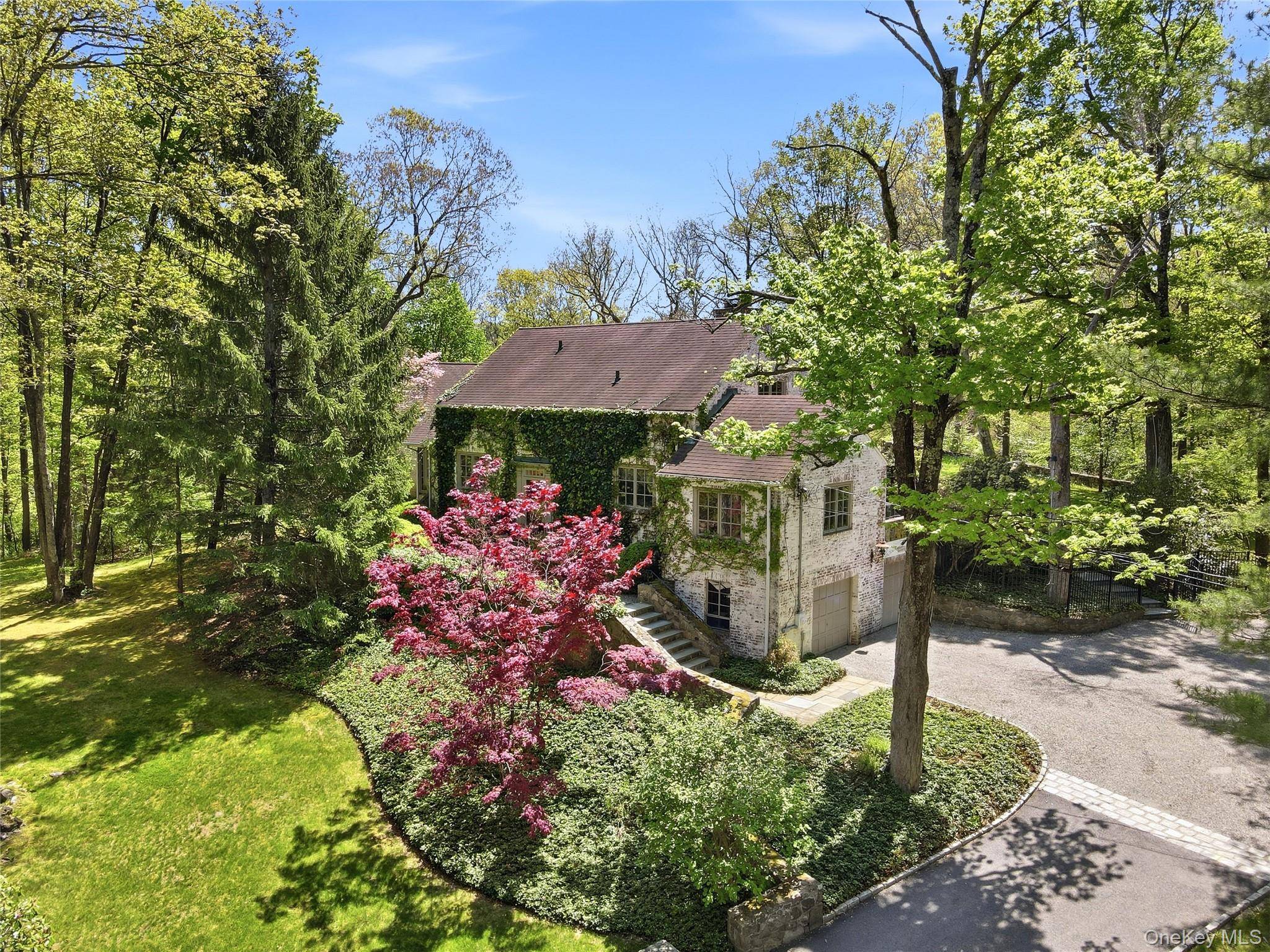 Casa com 4 Quartos à Venda em Bedford Hills - Nova Iorque - EUA - 1