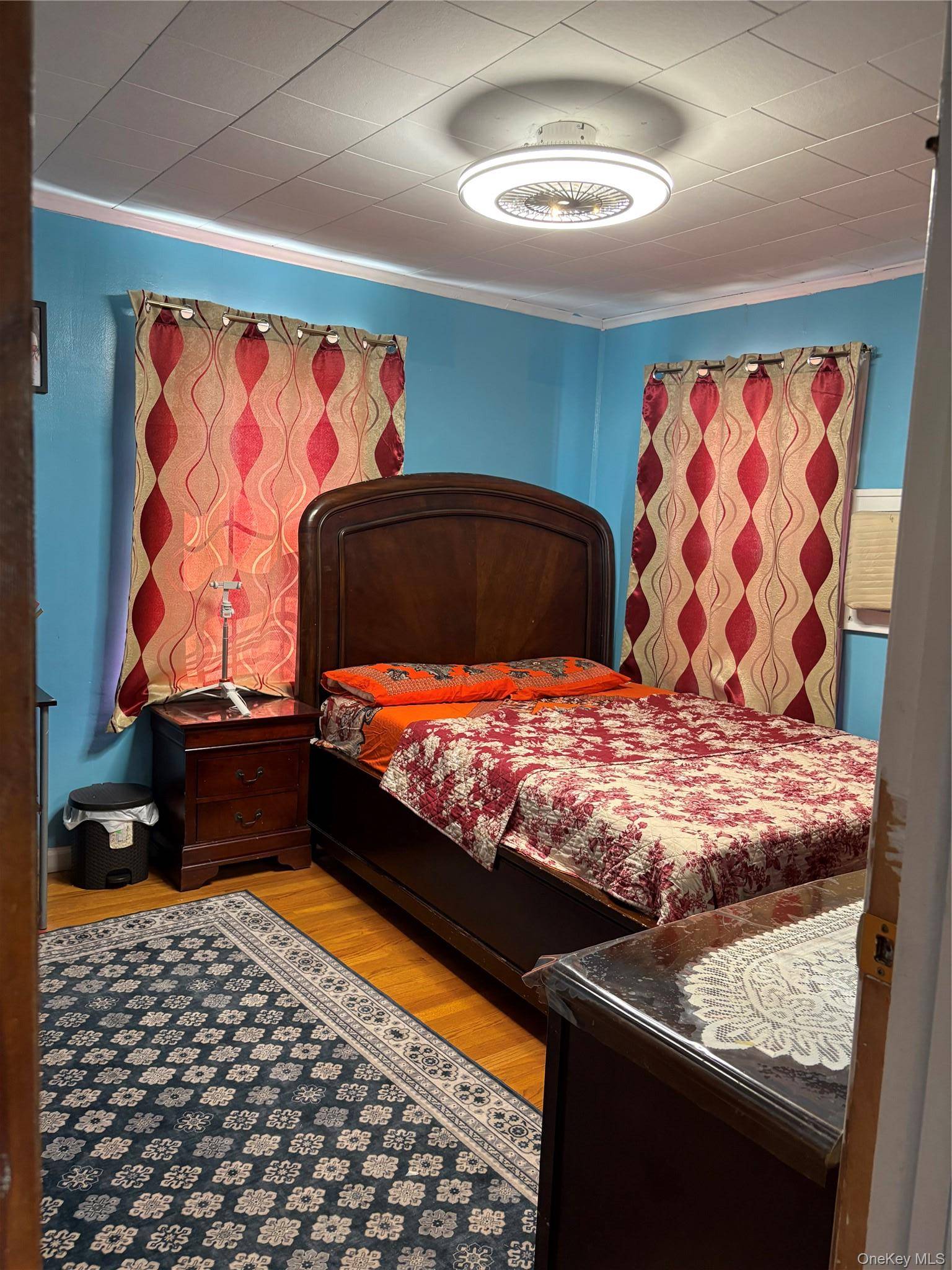 Casa de 4 Dormitorios en Venta en Bellerose Manor - Nueva York - EE. UU. - 7