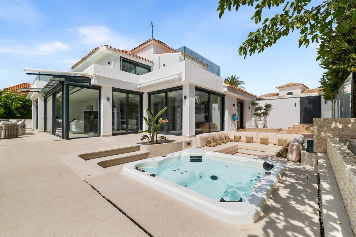 Casa com 4 Quartos à Venda em Benalmádena - Costa del Sol - 5