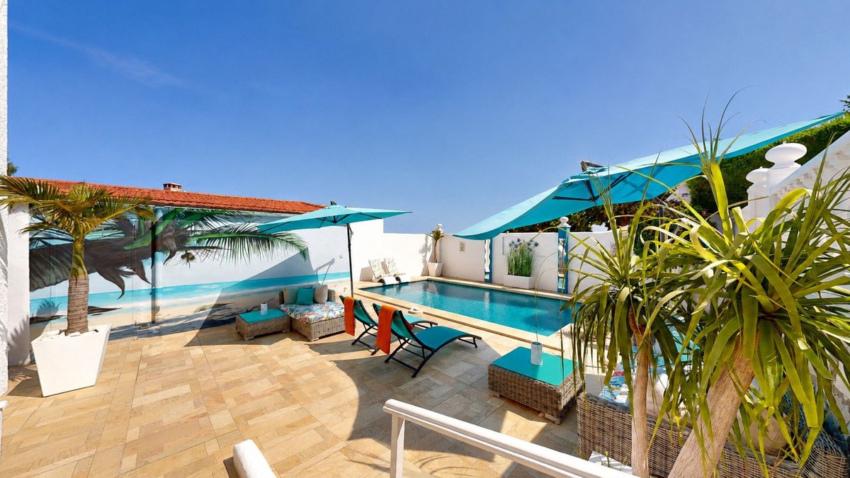 4-Bedroom House for Sale in Benalmádena, Costa del Sol - 1