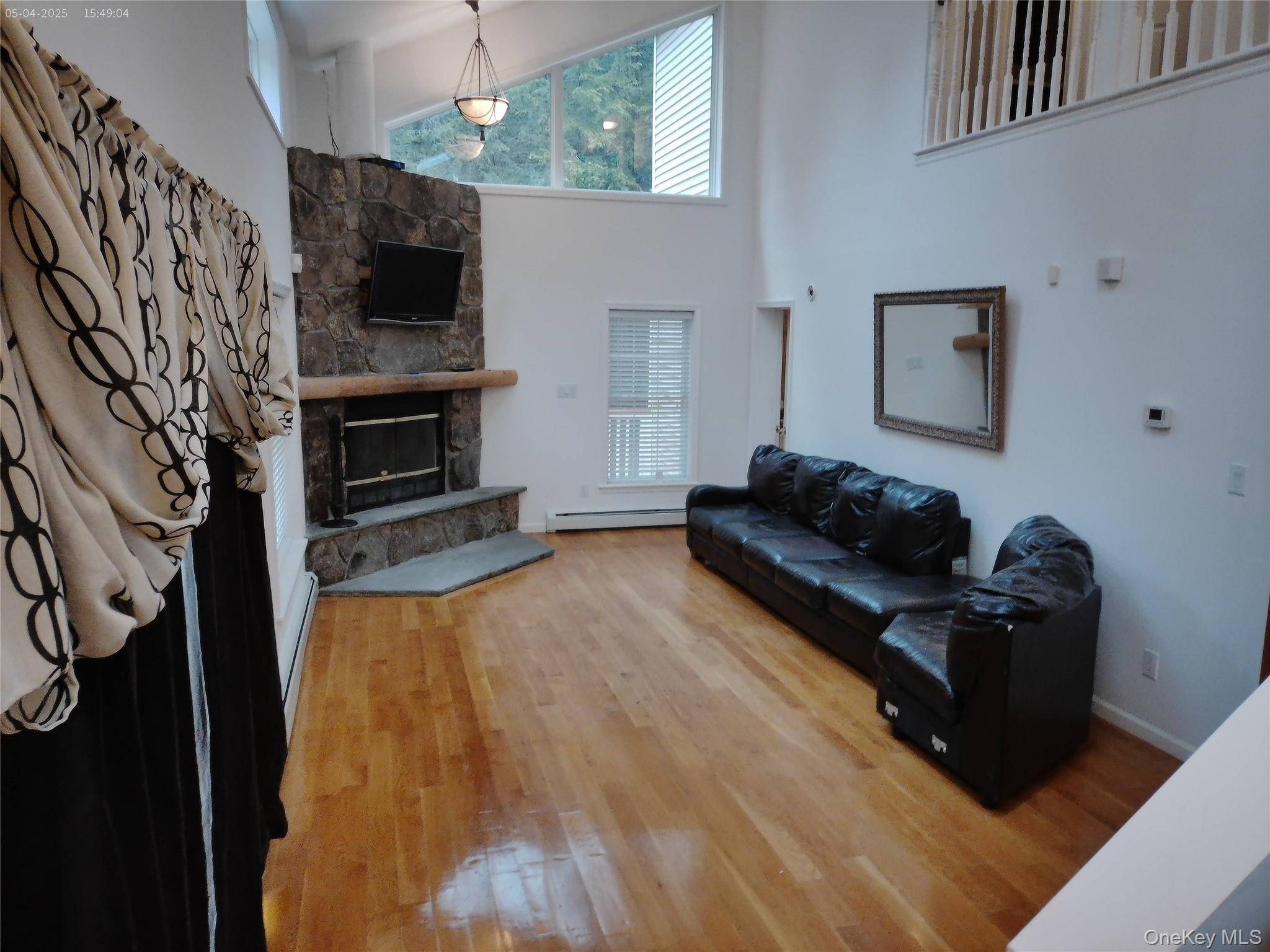 Casa de 4 Dormitorios en Venta en Bethel - Nueva York - EE. UU. - 7