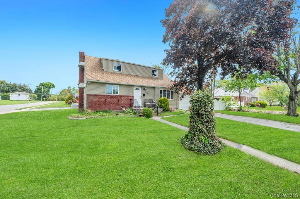 Casa de 4 Dormitorios en Venta en Bethpage - Nueva York - EE. UU. - 4