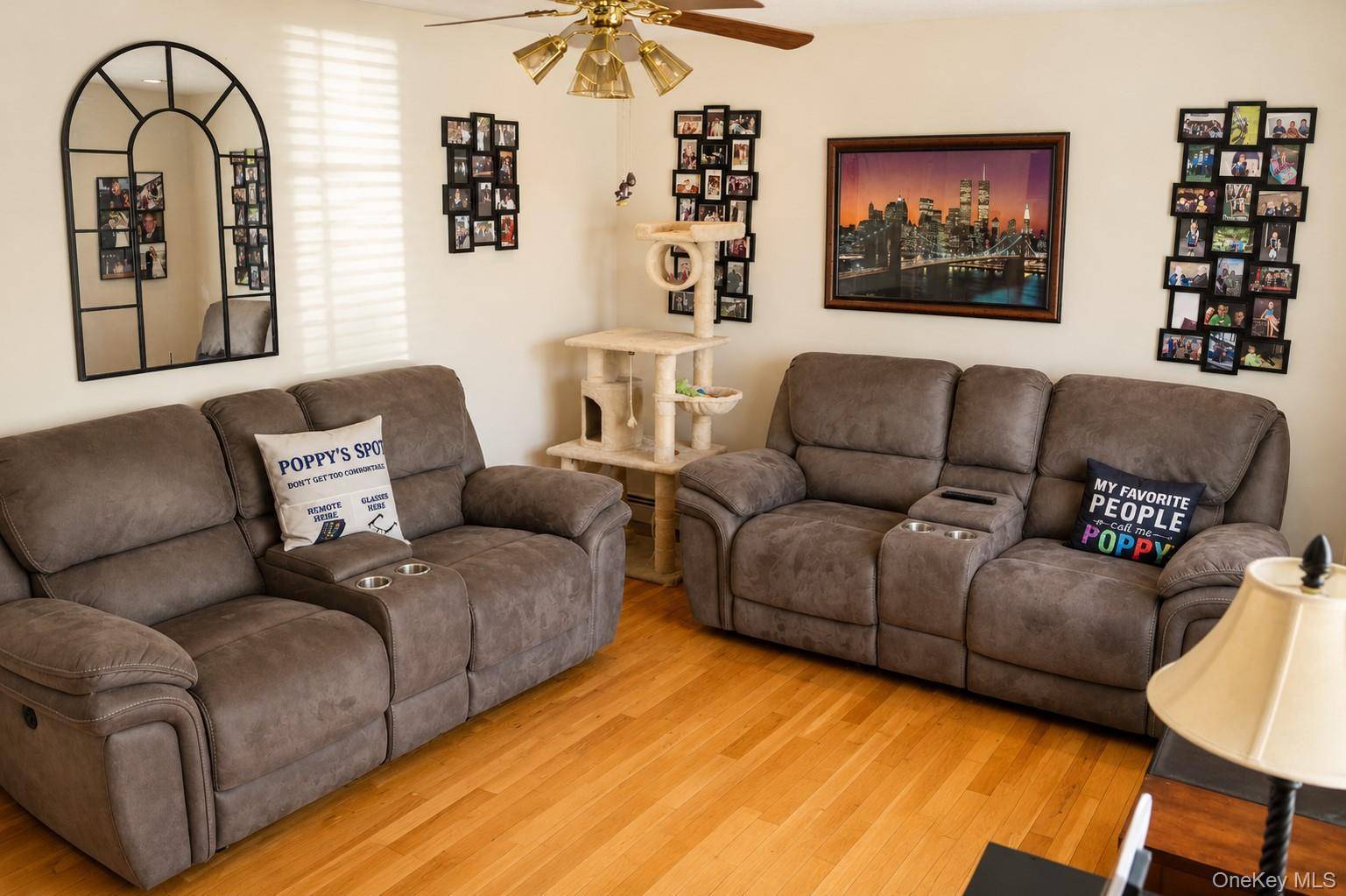 4 Bedroom Home for Sale in Bethpage - New York - USA - 4