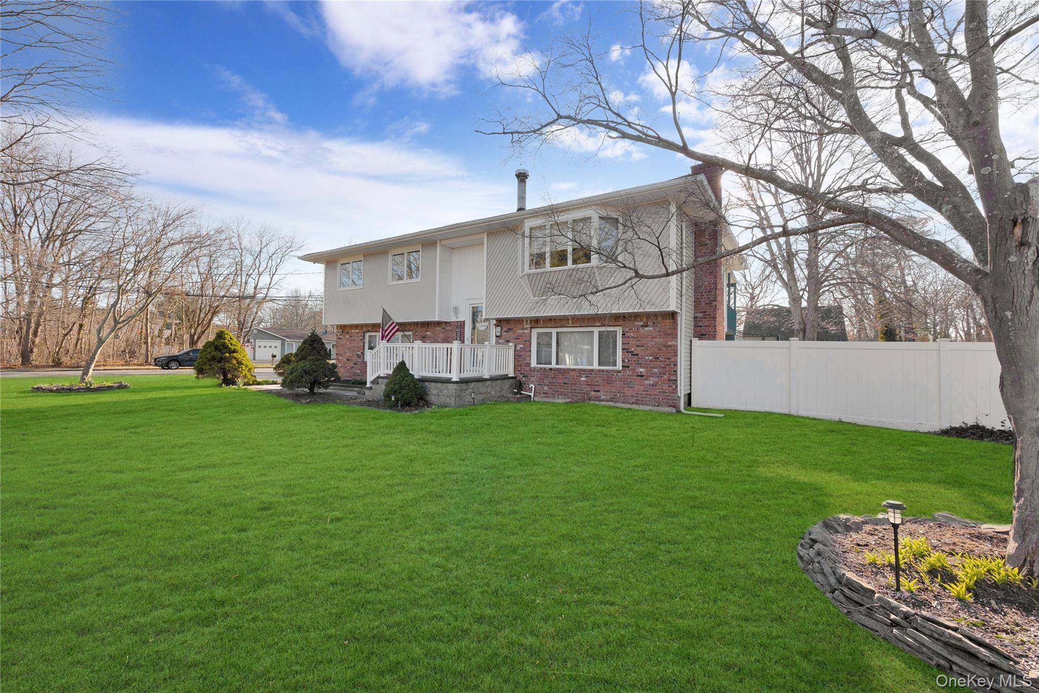 4 Bedroom Home for Sale in Bohemia - New York - USA - 2