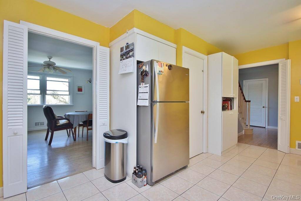4 Bedroom Home for Sale in Briarcliff Manor - New York - USA - 6