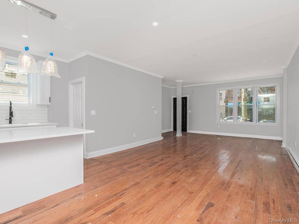 Casa com 4 Quartos à Venda em Bronx - Nova Iorque - EUA - 5