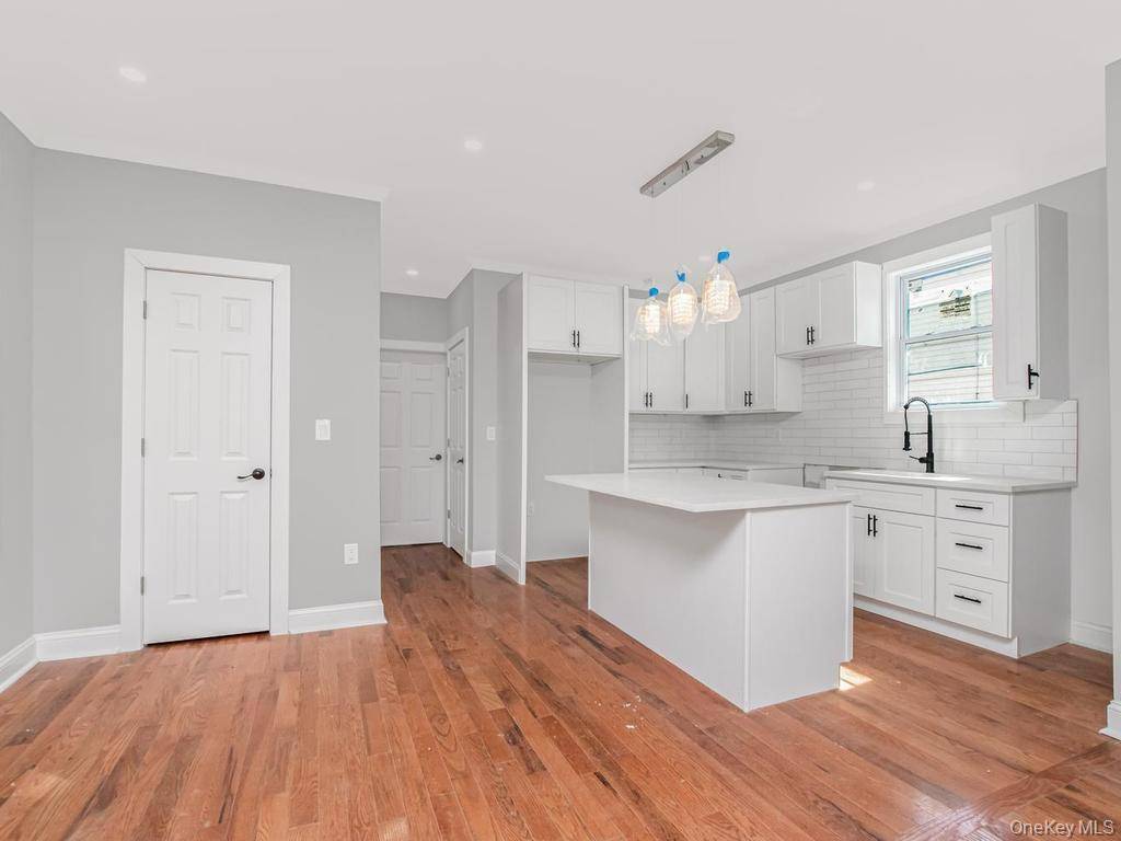 Casa com 4 Quartos à Venda em Bronx - Nova Iorque - EUA - 7