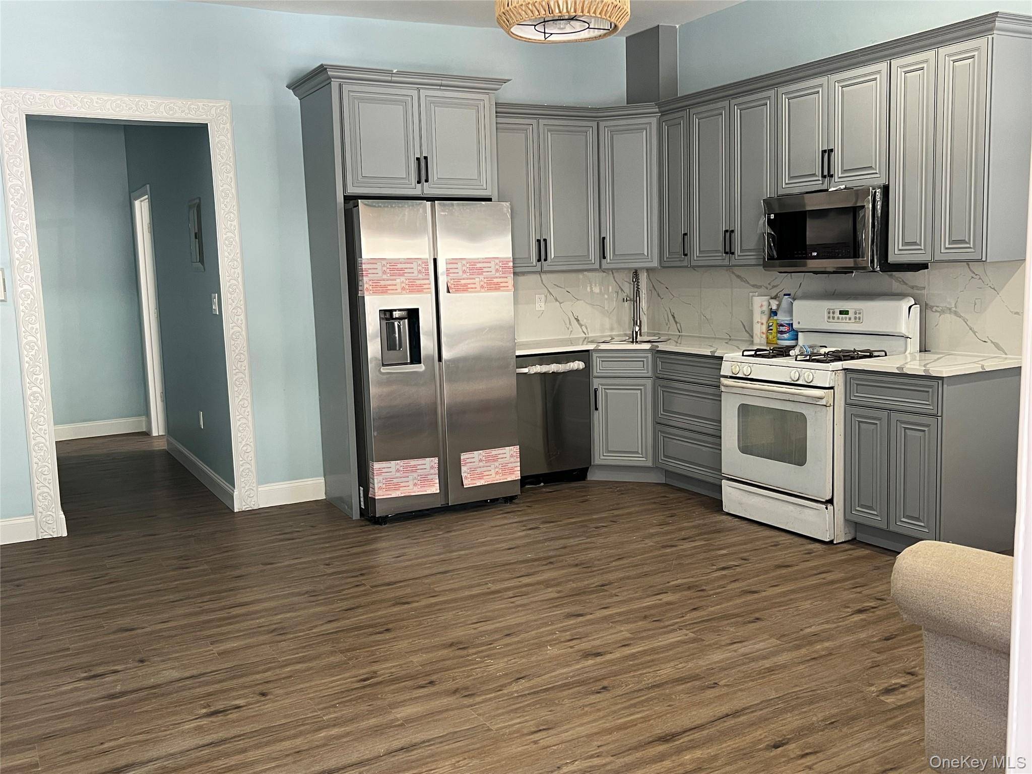 Casa de 4 Dormitorios en Venta en Bronx - Nueva York - EE. UU. - 2