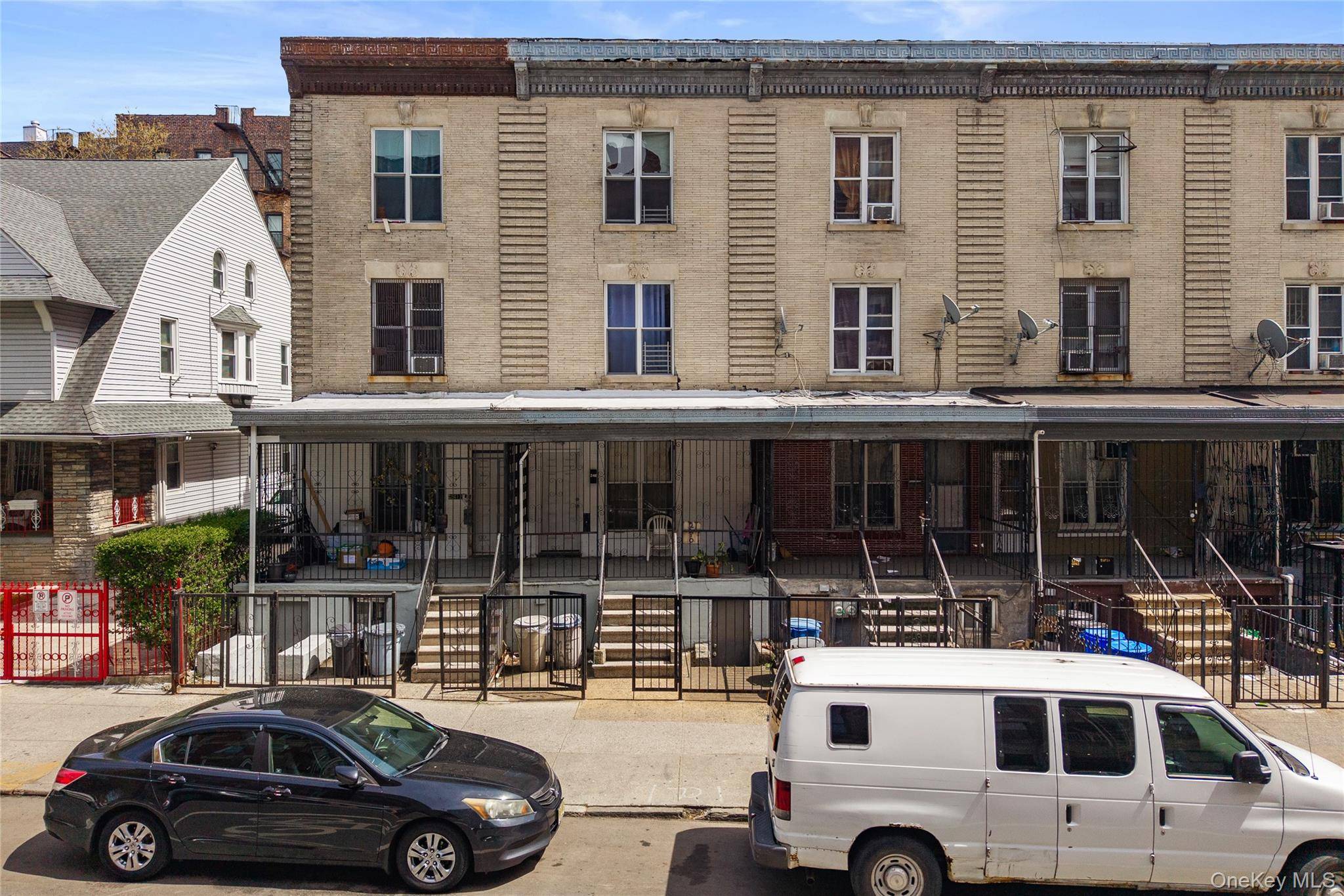 Casa com 4 Quartos à Venda em Bronx - Nova Iorque - EUA - 8