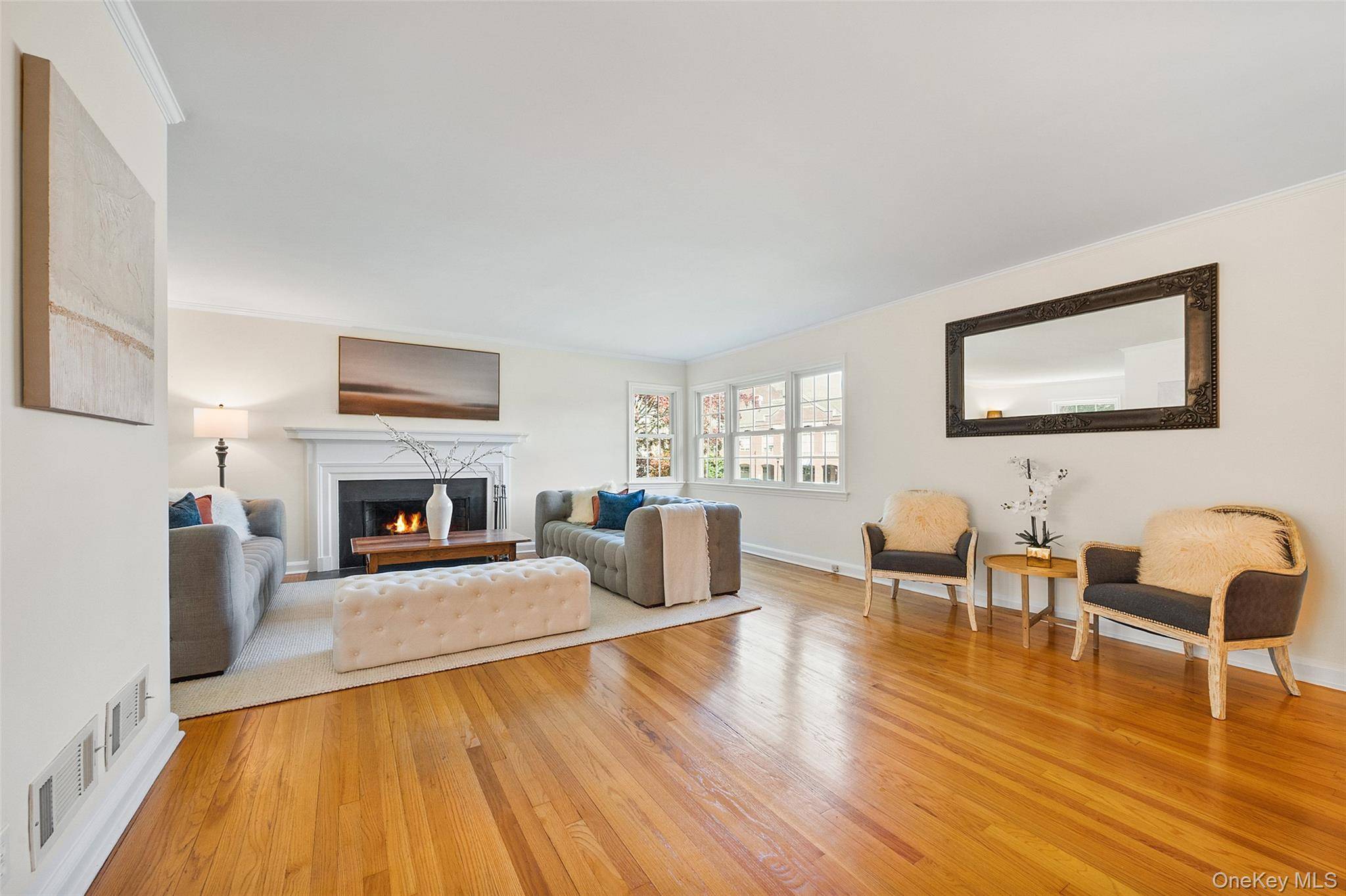 Casa de 4 Dormitorios en Venta en Bronxville - Nueva York - EE. UU. - 6