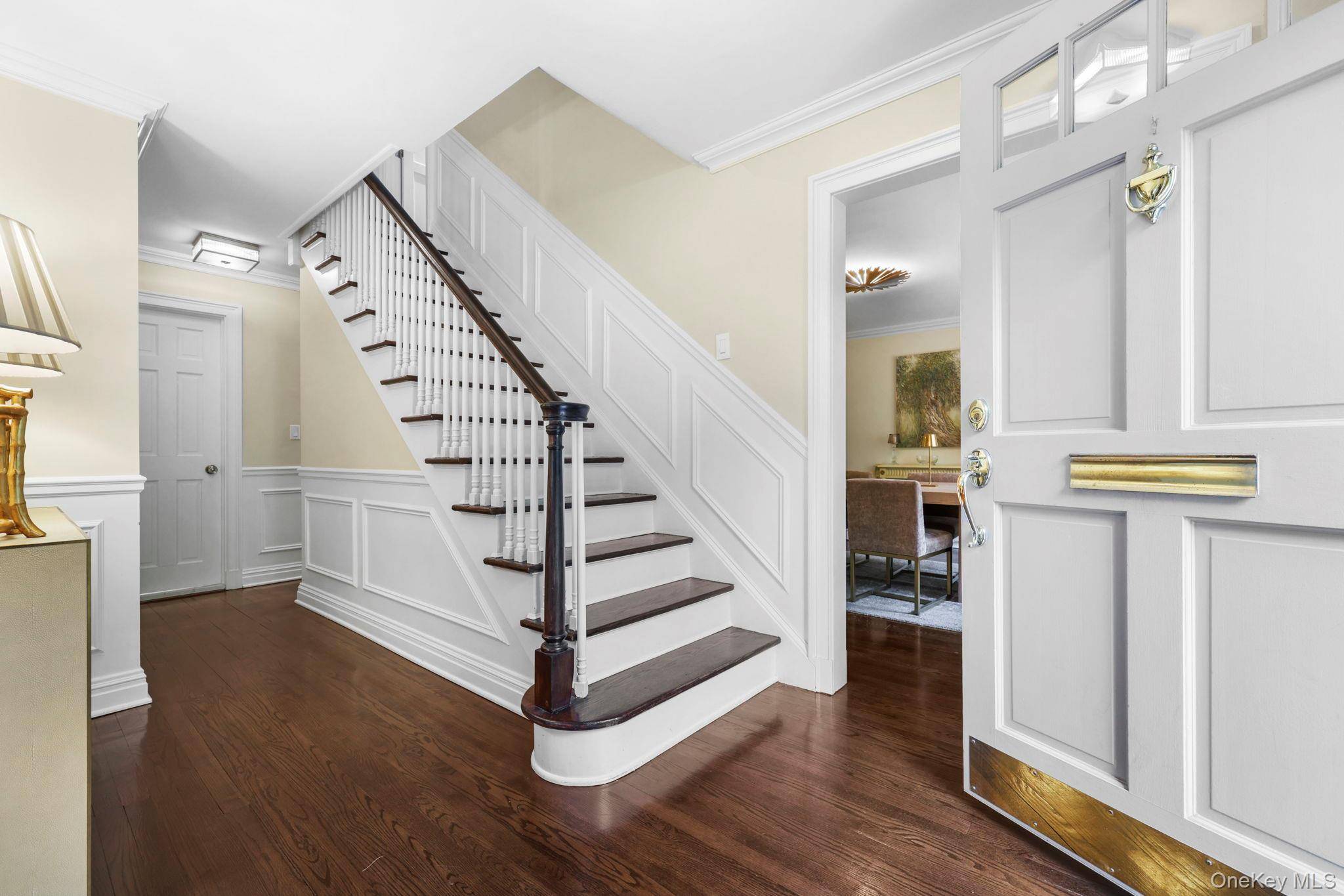 Casa de 4 Dormitorios en Venta en Bronxville - Nueva York - EE. UU. - 2