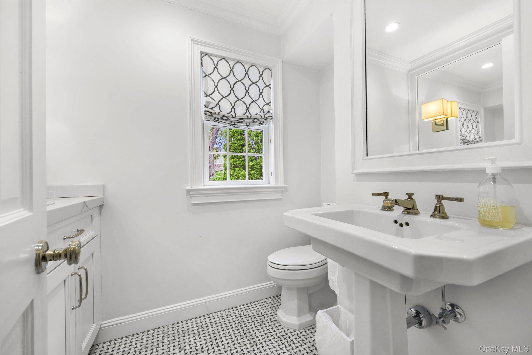 Casa de 4 Dormitorios en Venta en Bronxville - Nueva York - EE. UU. - 7
