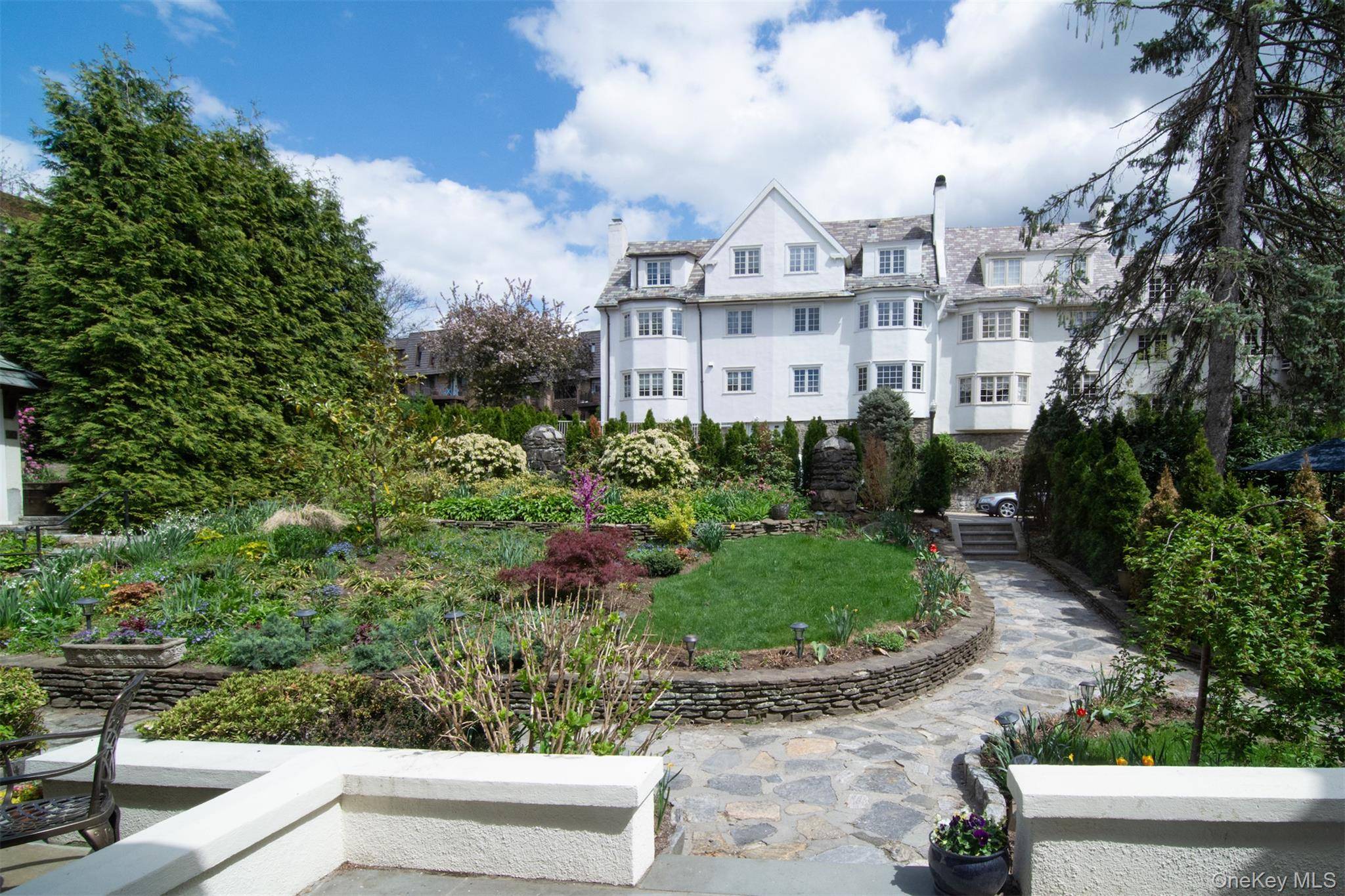 Casa com 4 Quartos à Venda em Bronxville - Nova Iorque - EUA - 4