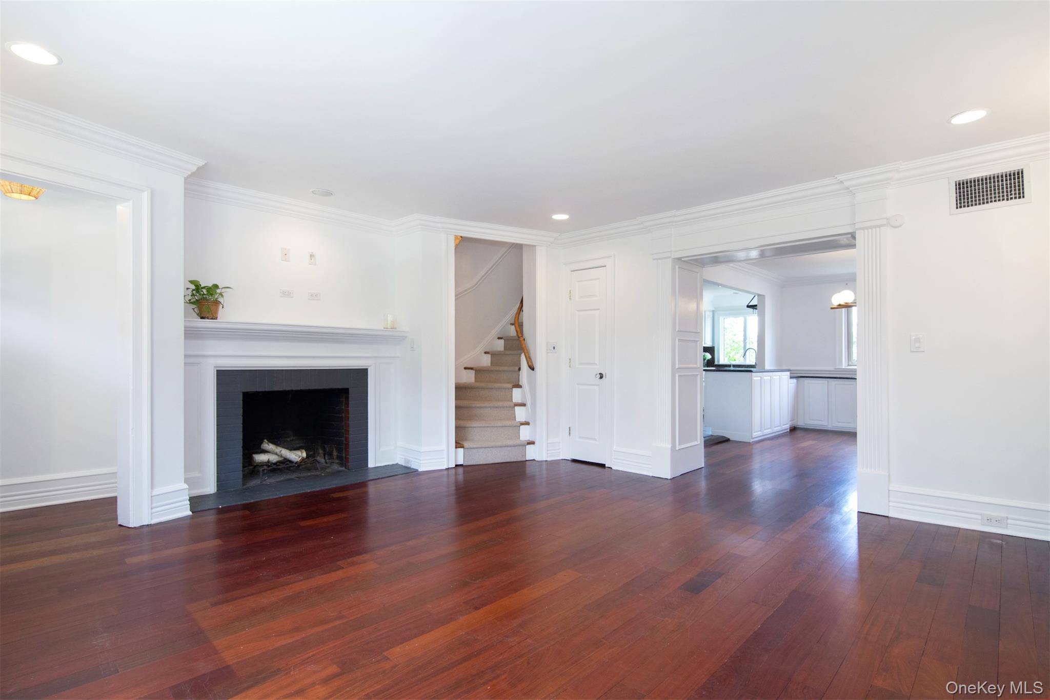 Casa com 4 Quartos à Venda em Bronxville - Nova Iorque - EUA - 7