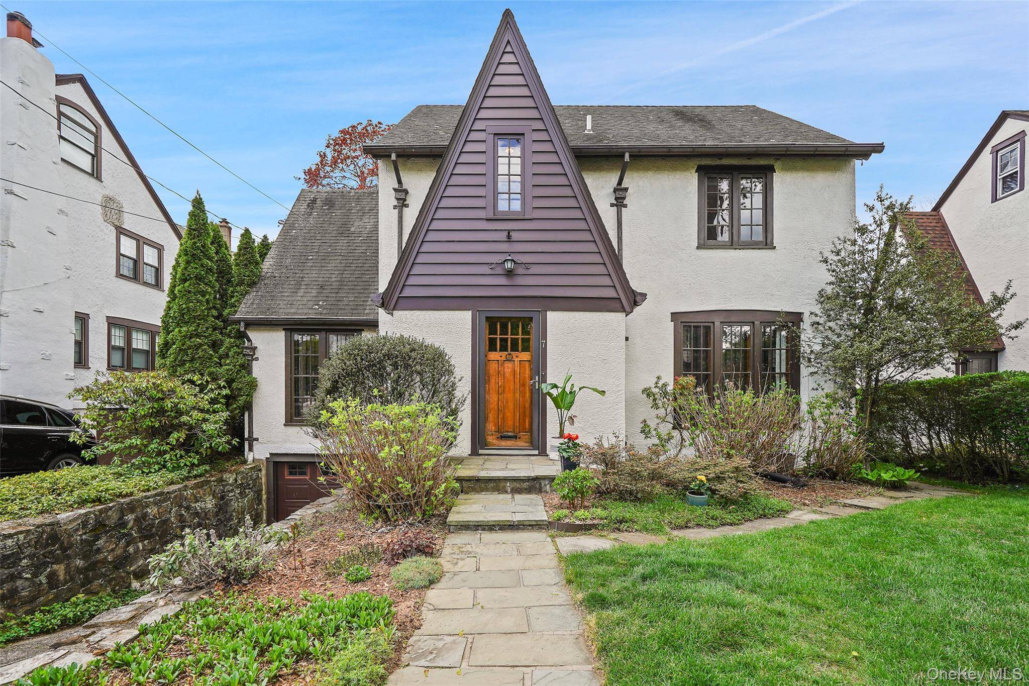Casa com 4 Quartos à Venda em Bronxville - Nova Iorque - EUA - 1