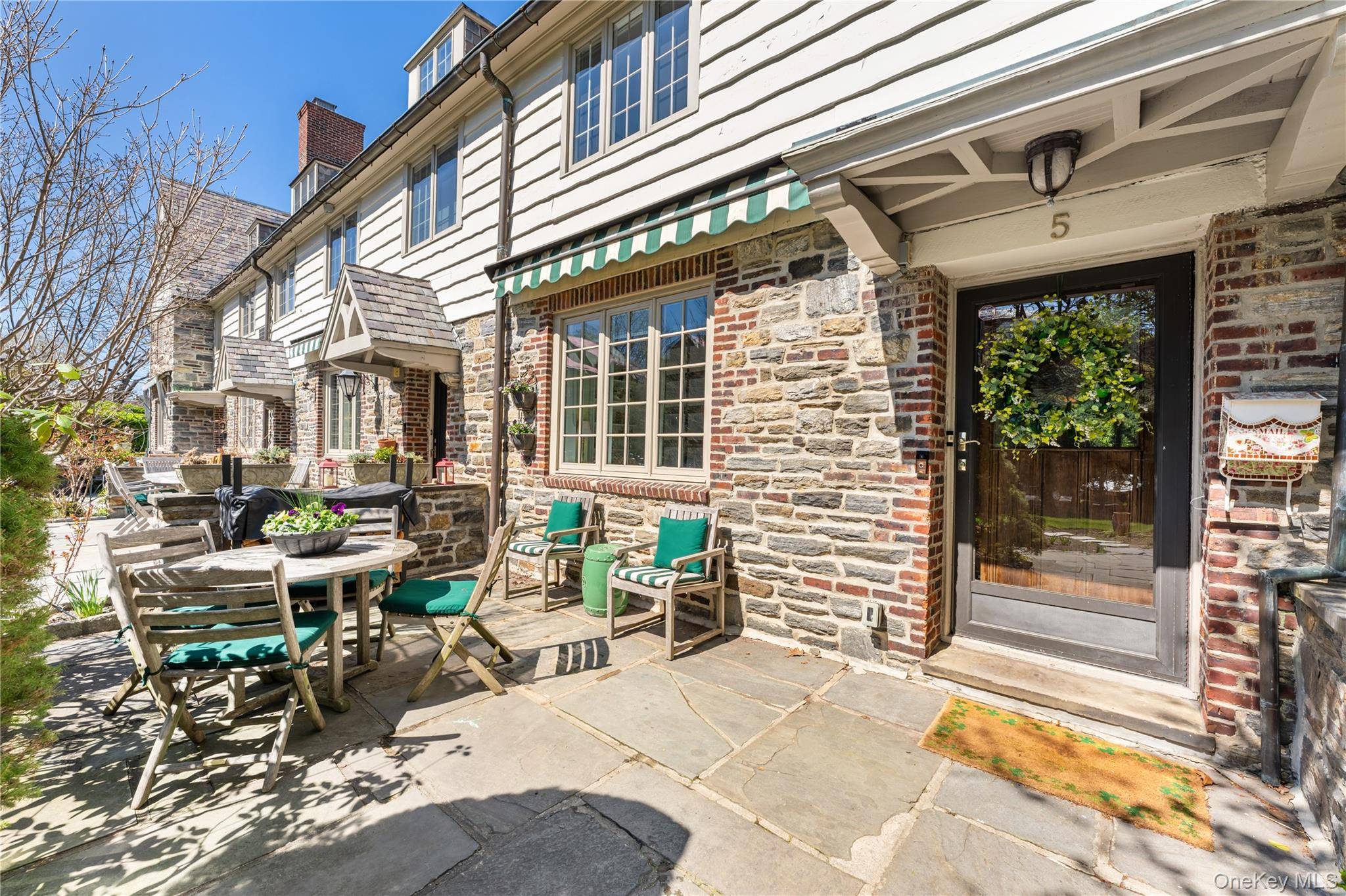 Casa com 4 Quartos à Venda em Bronxville - Nova Iorque - EUA - 3