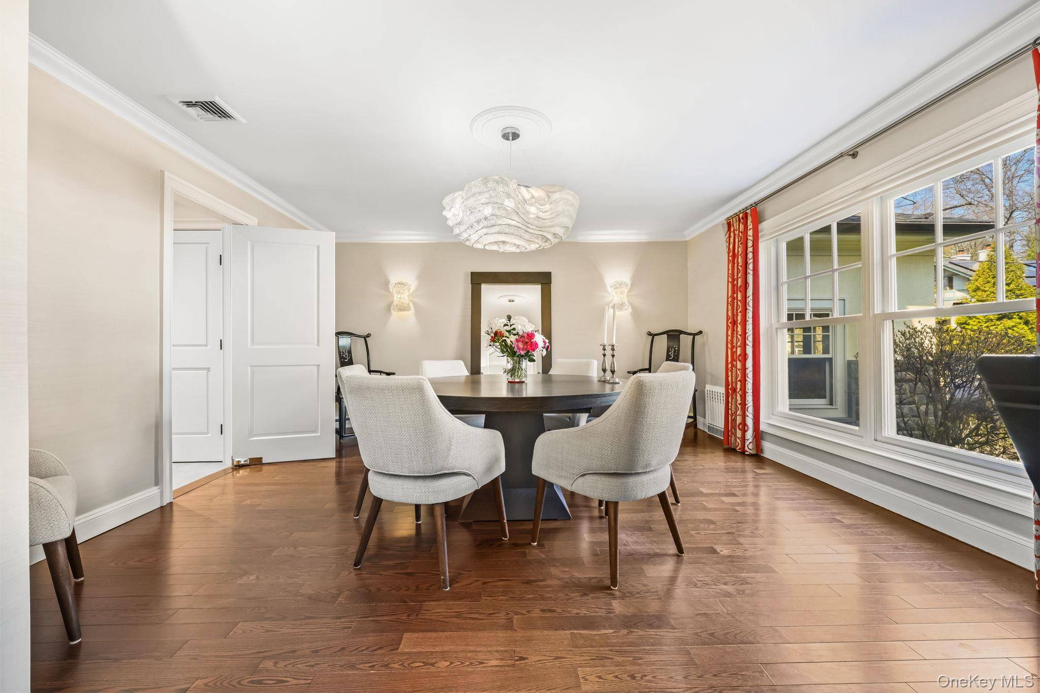 Casa de 4 Dormitorios en Venta en Bronxville - Nueva York - EE. UU. - 8
