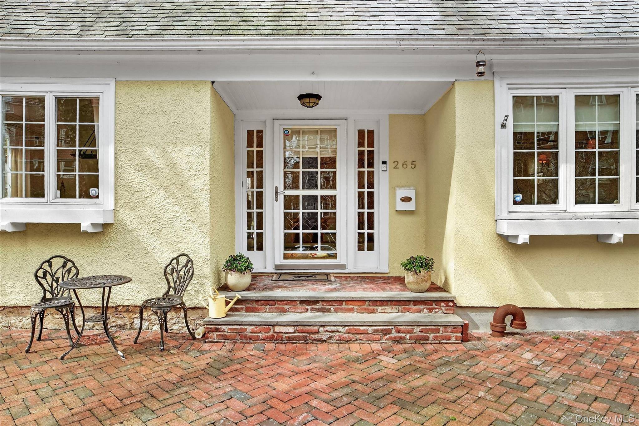 Casa de 4 Dormitorios en Venta en Bronxville - Nueva York - EE. UU. - 2