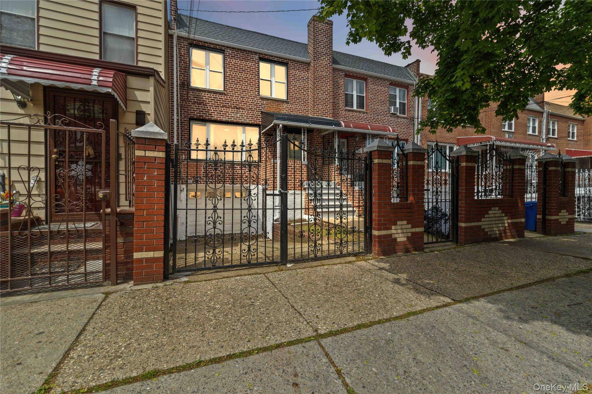 Casa com 4 Quartos à Venda em Brooklyn - Nova Iorque - EUA - 3