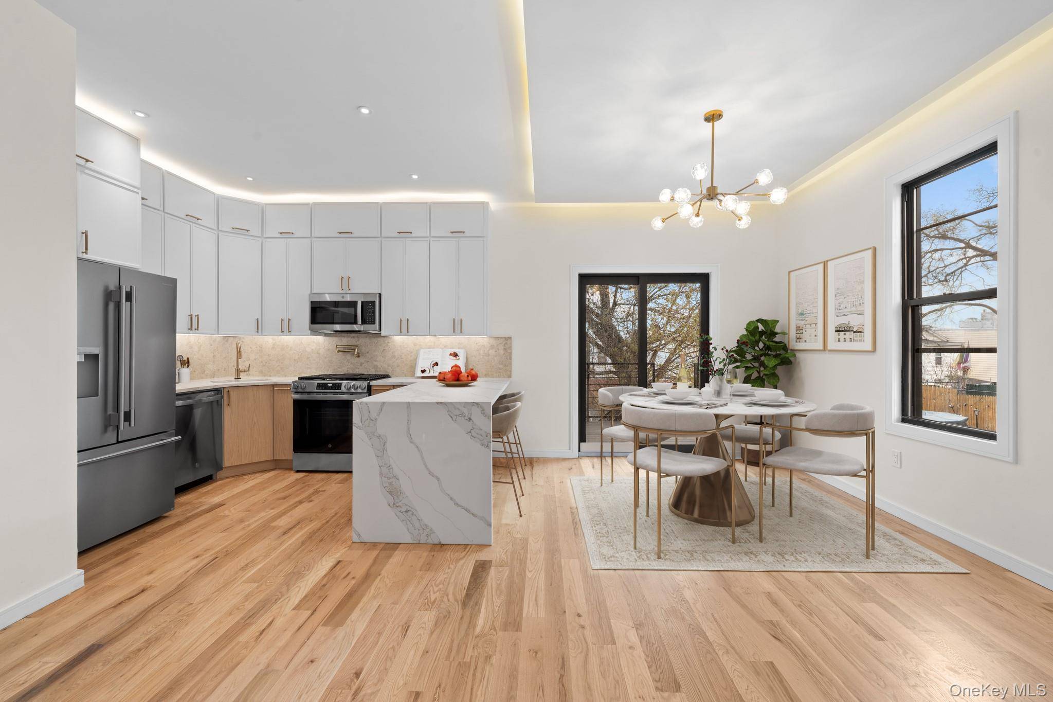 4 Bedroom Home for Sale in Brooklyn - New York - USA - 2