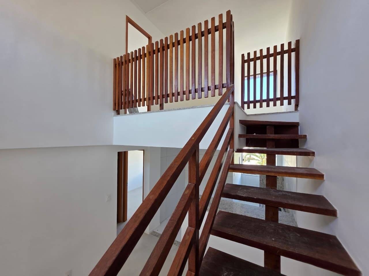 Casa com 4 Quartos à Venda em Camaçari - Bahia - Brasil - 7