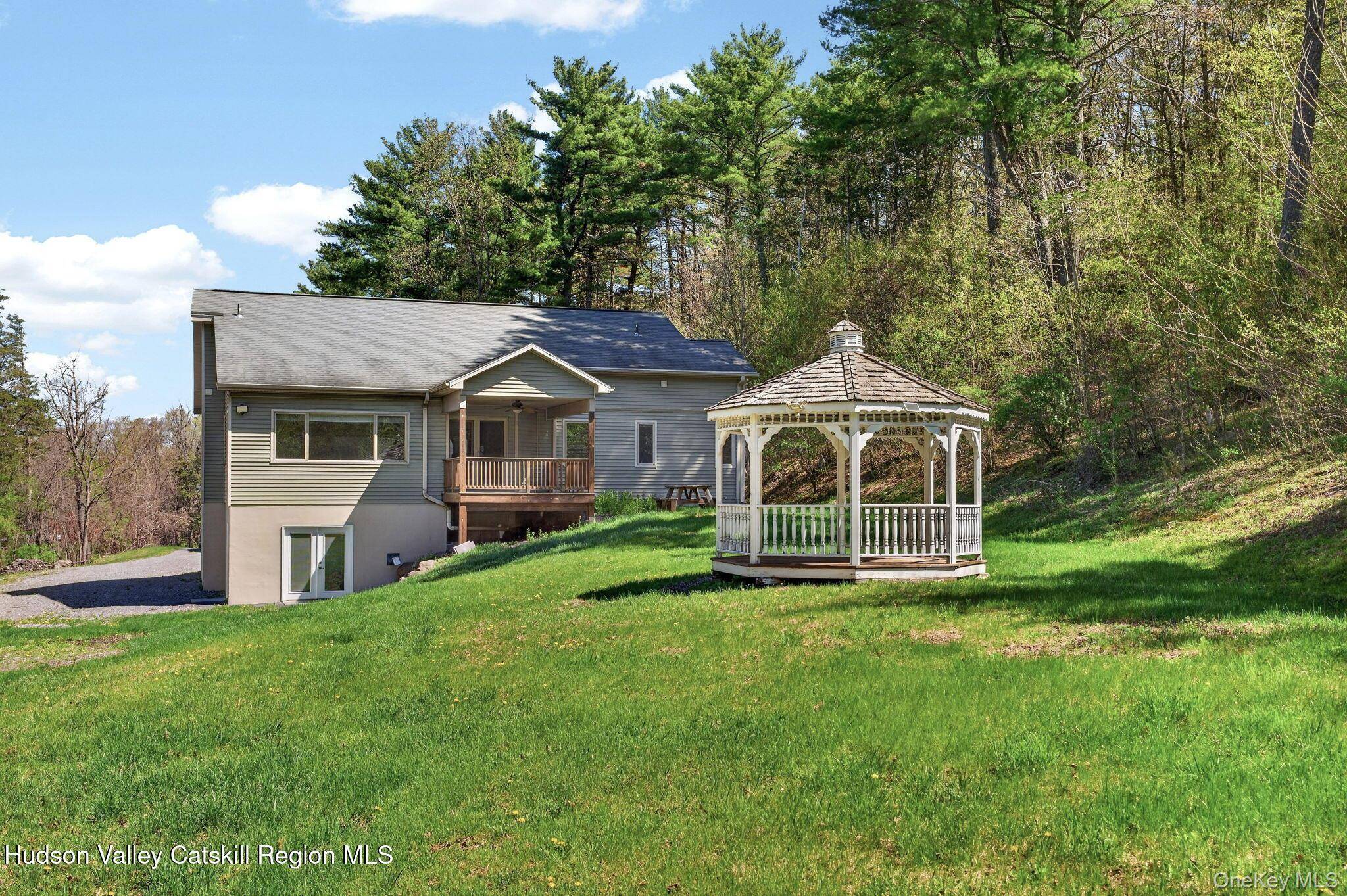 Casa com 4 Quartos à Venda em Catskill - Nova Iorque - EUA - 1
