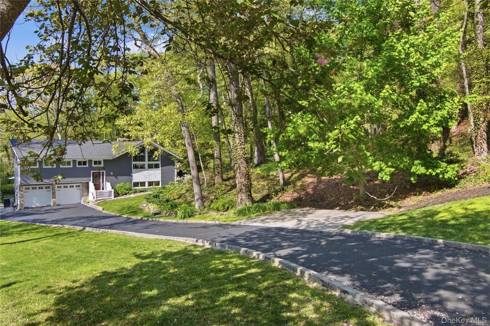 Casa de 4 Dormitorios en Venta en Centerport - Nueva York - EE. UU. - 4