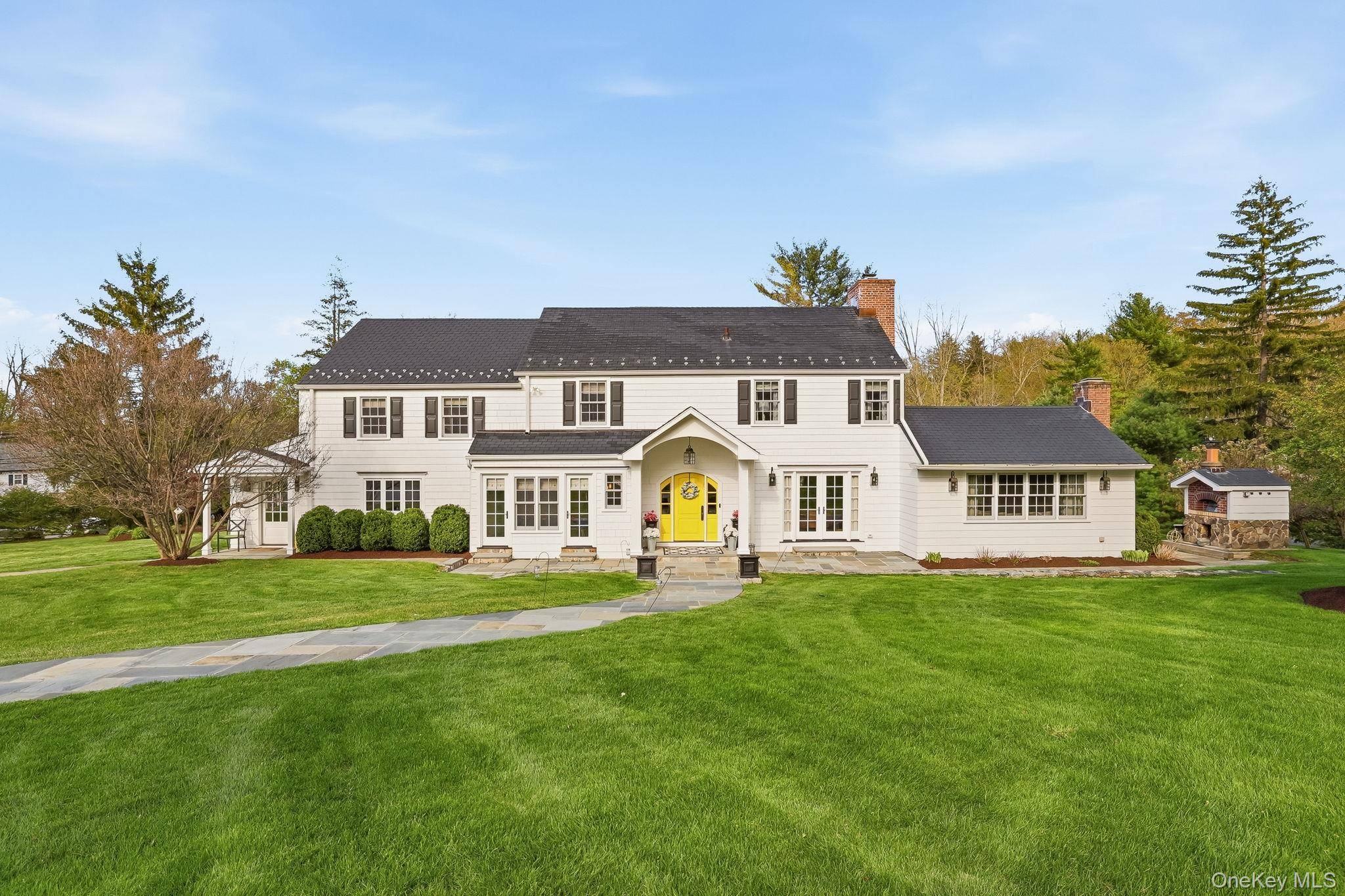 Casa com 4 Quartos à Venda em Chappaqua - Nova Iorque - EUA - 1