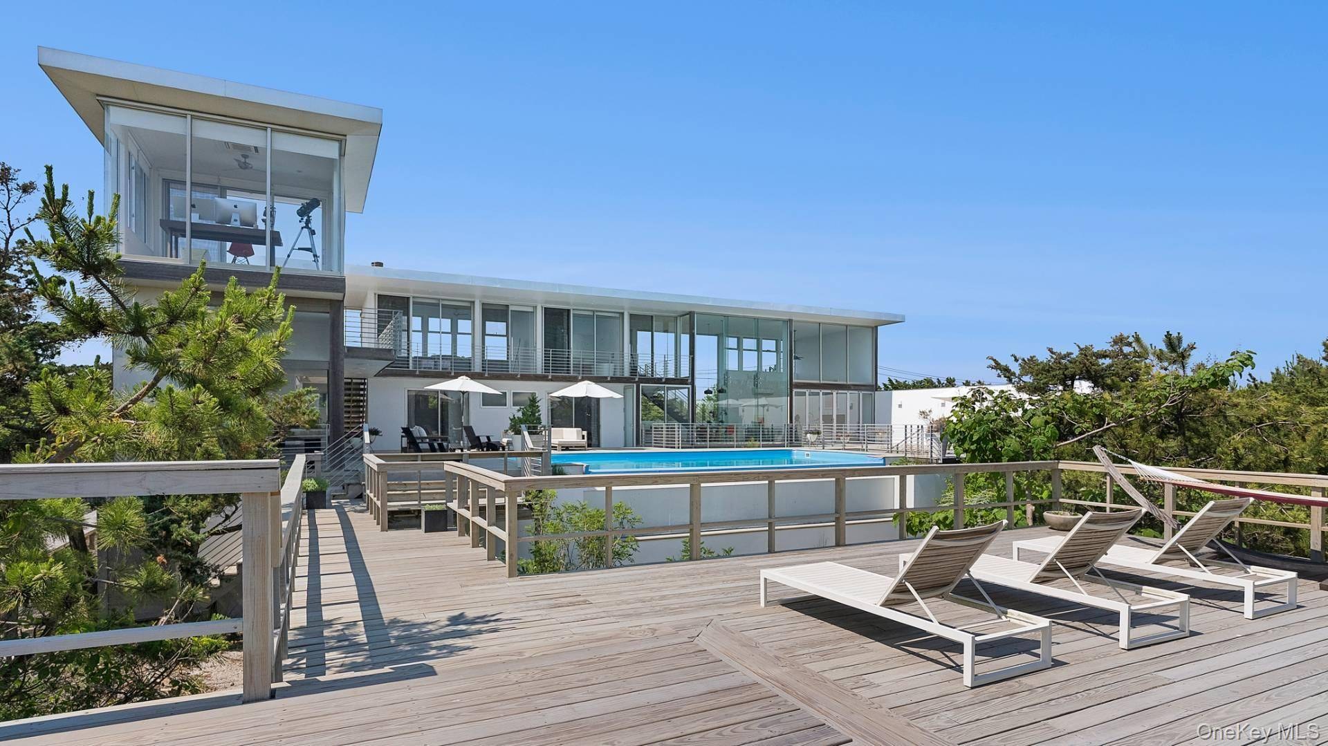 Casa com 4 Quartos à Venda em Cherry Grove - Nova Iorque - EUA - 4