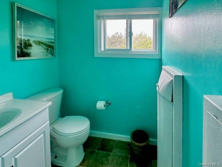 Casa com 4 Quartos à Venda em Cherry Grove - Nova Iorque - EUA - 4