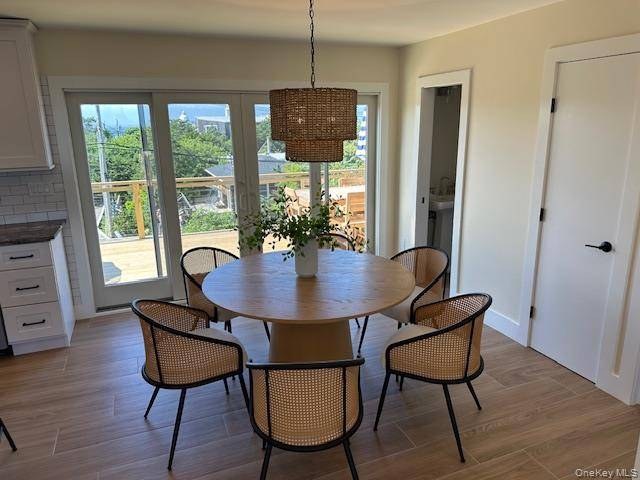 Casa com 4 Quartos à Venda em Cherry Grove - Nova Iorque - EUA - 4