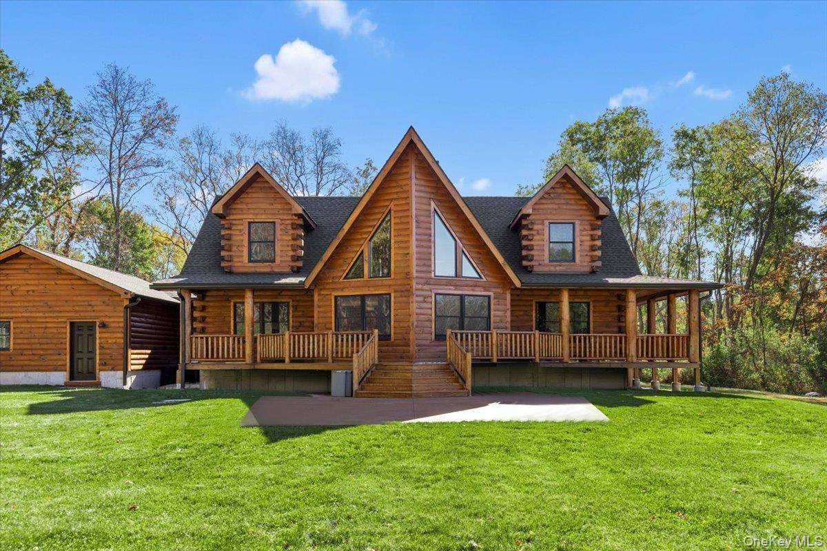 Casa com 4 Quartos à Venda em Clinton Corners - Nova Iorque - EUA - 1