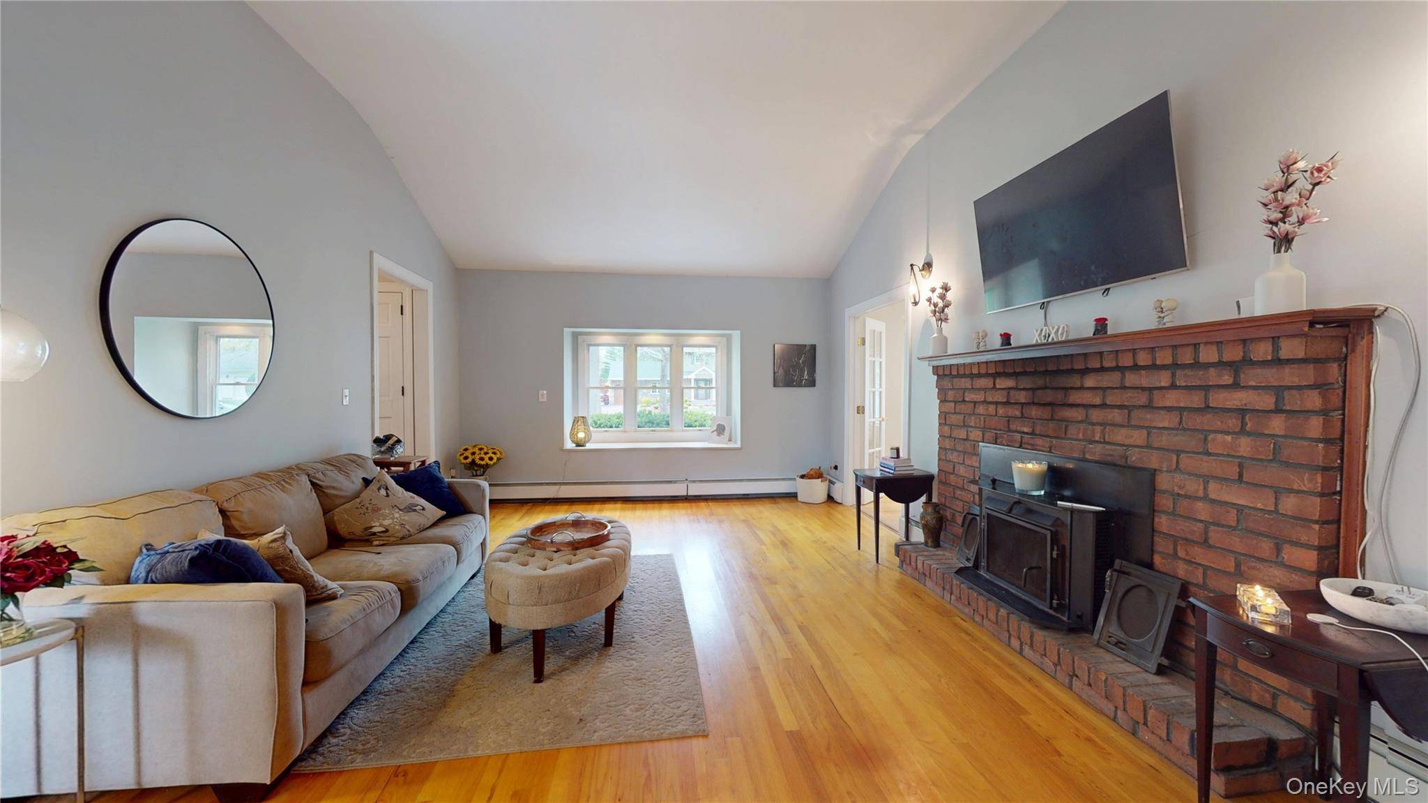 Casa com 4 Quartos à Venda em Commack - Nova Iorque - EUA - 7