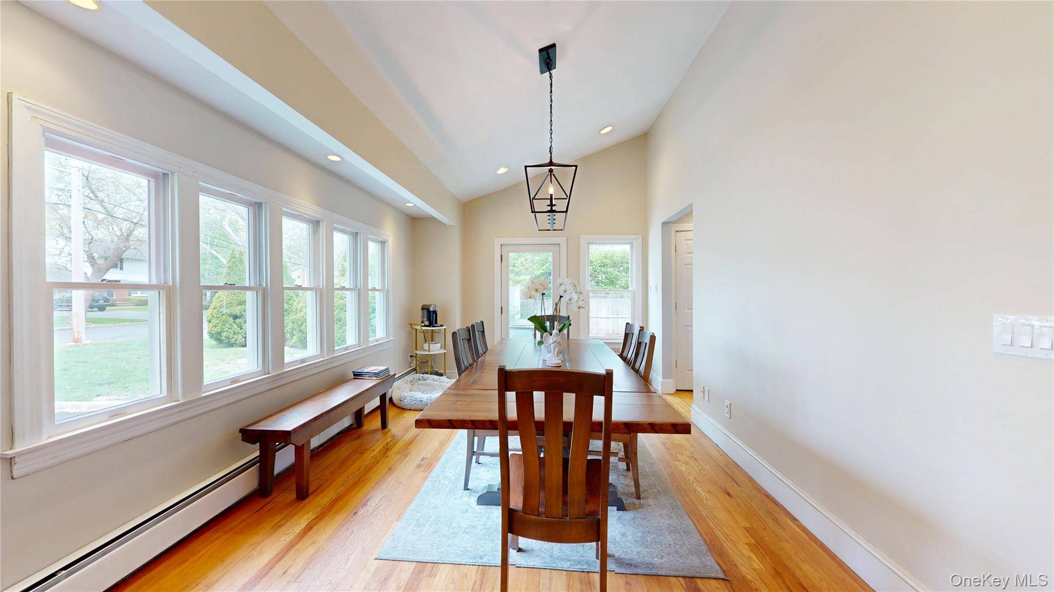 Casa com 4 Quartos à Venda em Commack - Nova Iorque - EUA - 8