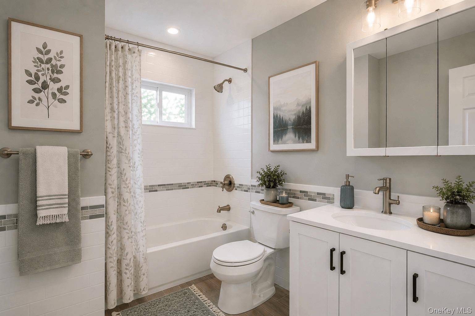 4 Bedroom Home for Sale in Commack - New York - USA - 8