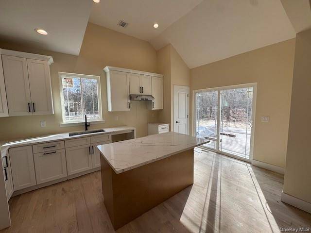 Casa de 4 Dormitorios en Venta en Coram - Nueva York - EE. UU. - 6