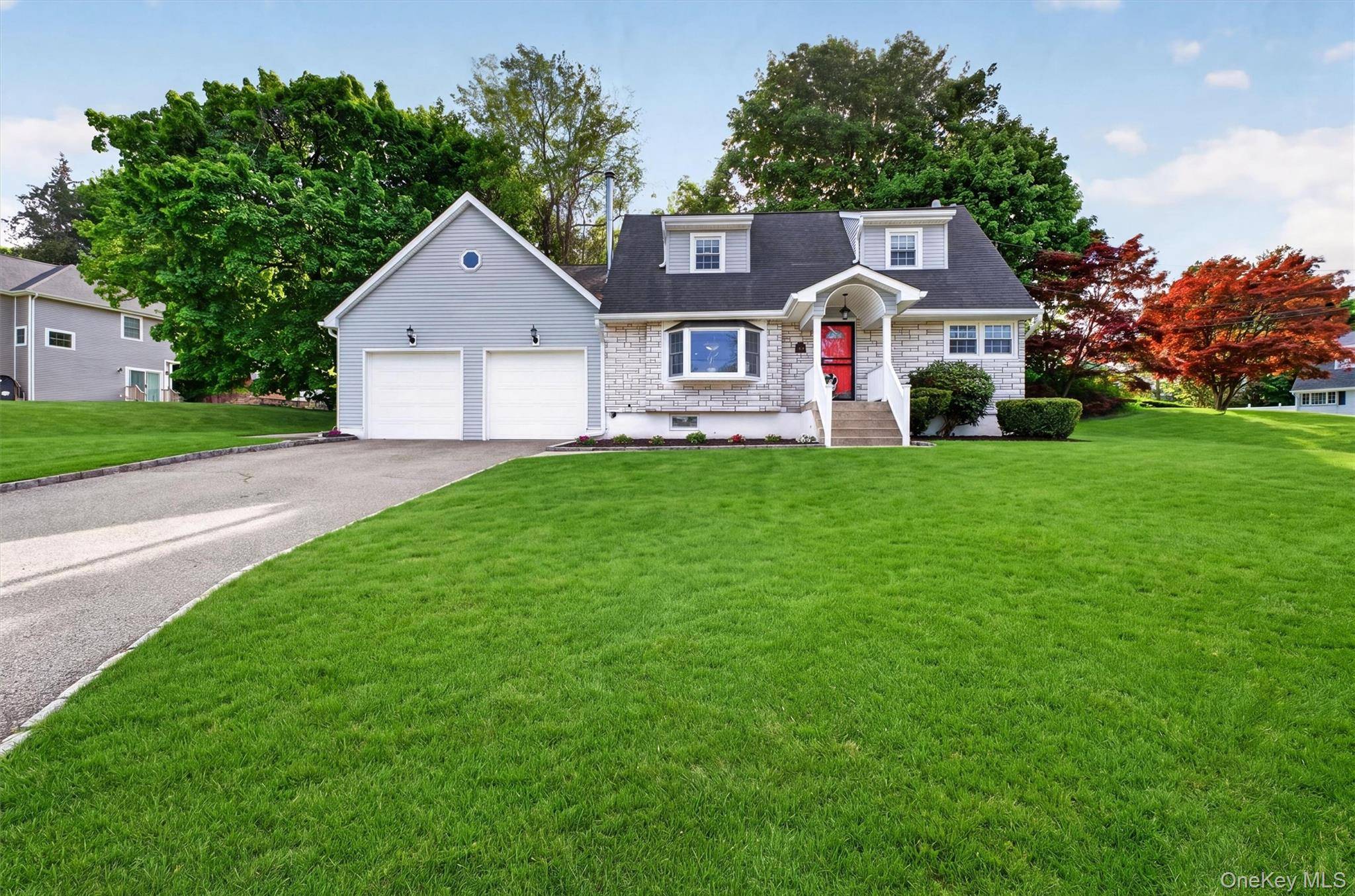 Casa de 4 Dormitorios en Venta en Cortlandt Manor - Nueva York - EE. UU. - 1