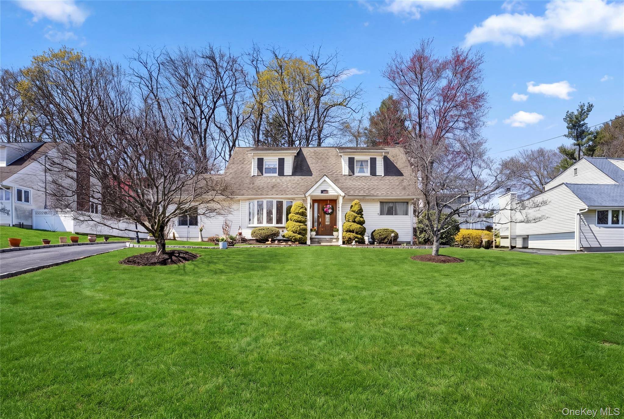 Casa de 4 Dormitorios en Venta en Cortlandt Manor - Nueva York - EE. UU. - 2