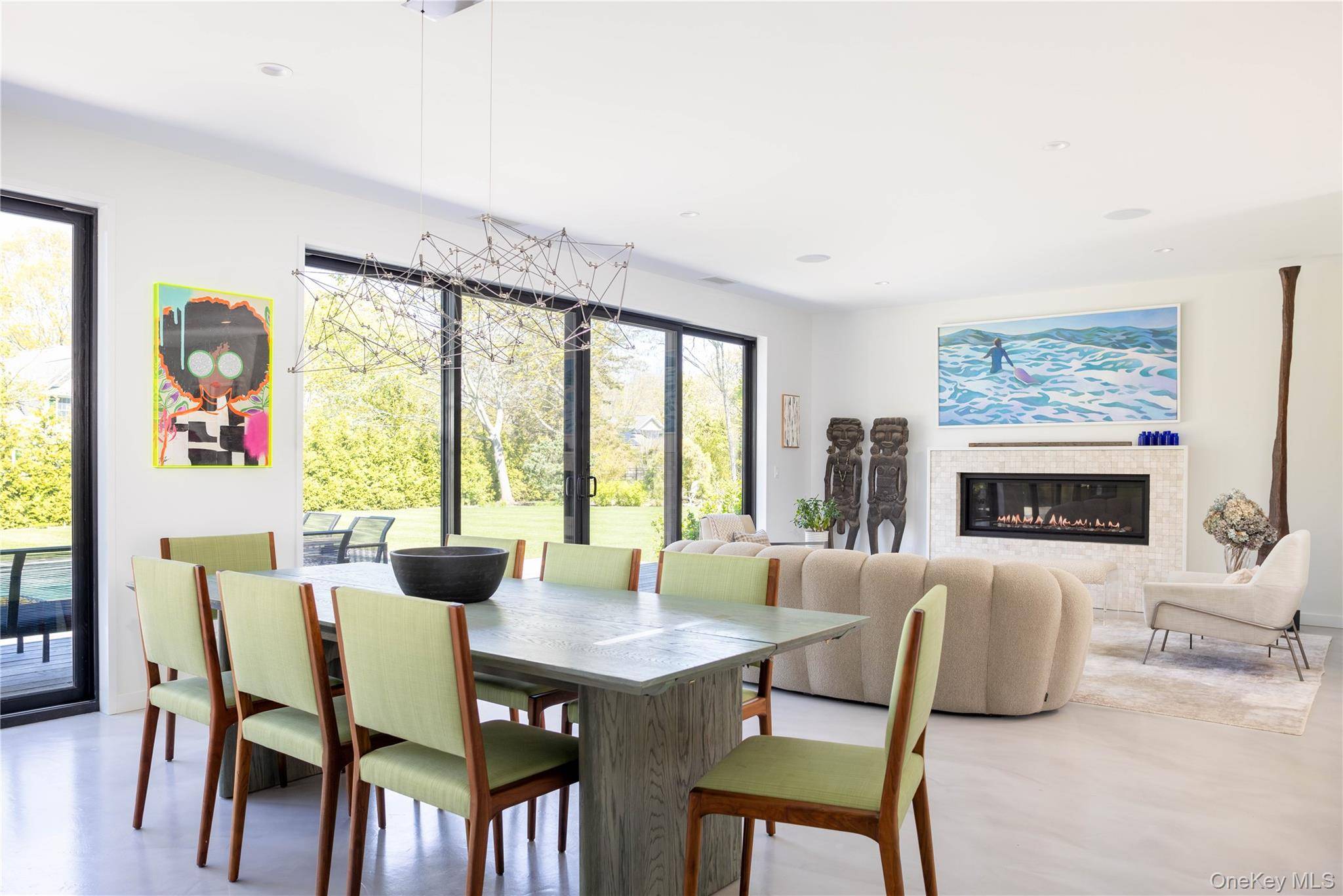 4 Bedroom Home for Sale in Cutchogue - New York - USA - 8