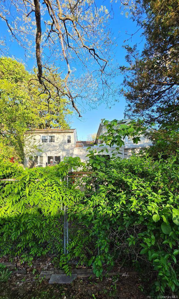 Casa de 4 Dormitorios en Venta en Deer Park - Nueva York - EE. UU. - 3