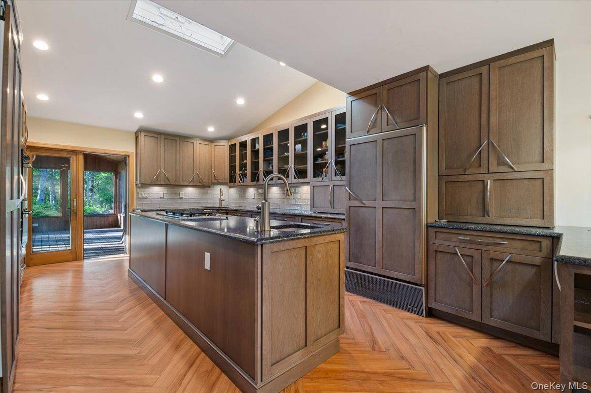 Casa com 4 Quartos à Venda em Dix Hills - Nova Iorque - EUA - 4