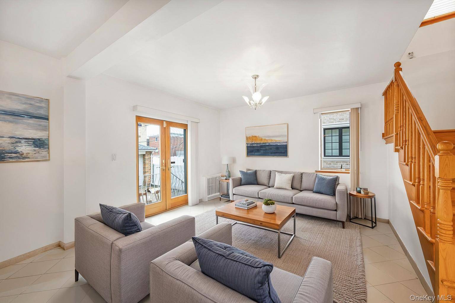 4 Bedroom Home for Sale in East Elmhurst - New York - USA - 4
